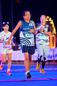 BIB: 
                            <button type="button" onclick="openModal(24472269)" class="btn btn-primary btn-sm float-right btn-popup" data-toggle="modal" data-target=".modal-high-quality">
                        <i class="fas fa-shopping-cart"></i> Add to Cart
                    </button>
                                            <button type="button" onclick="isThisMe(24472269, true)" class="btn btn-success btn-sm float-right btn-popup btn-isme hidden" data-toggle="tooltip" data-placement="bottom" title="นี่คือรูปของคุณใช่ไหม คลิกที่นี่เพื่อเอาเข้าอัลบั้ม">
                        <i class="fas fa-plus"></i> Add to album
                    </button>
                    <button type="button" onclick="isThisMe(24472269, false)" class="btn btn-warning btn-sm float-right btn-popup btn-isnotme hidden">
                        <i class="fas fa-ban"></i> Remove from album
                    </button>